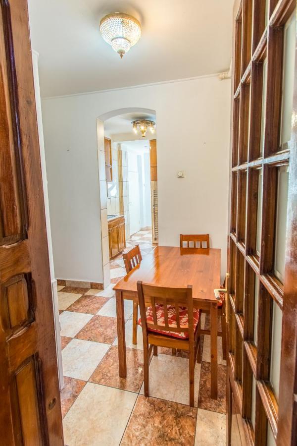 Apartment Faryna Bukurešť Exteriér fotografie